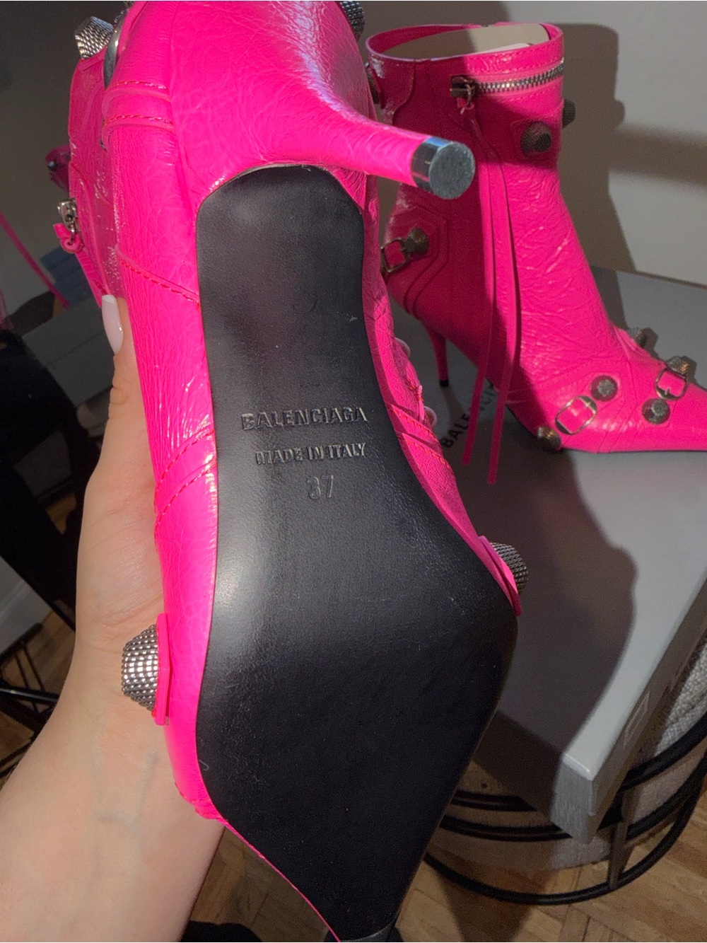 Cagole leather ankle boots - Picture 8 of 8